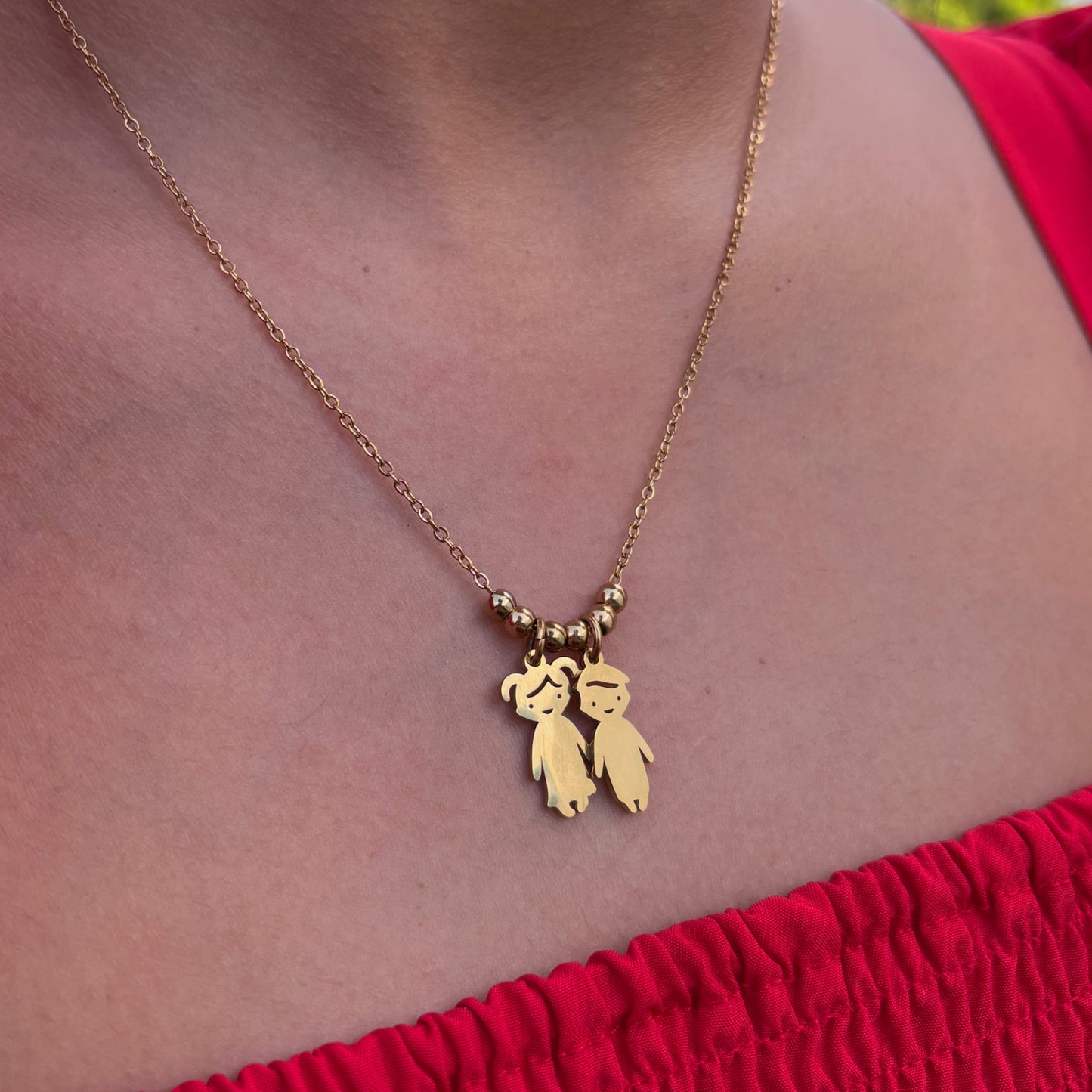 “Mi tesoro” Collar con charm de hijos personalizable