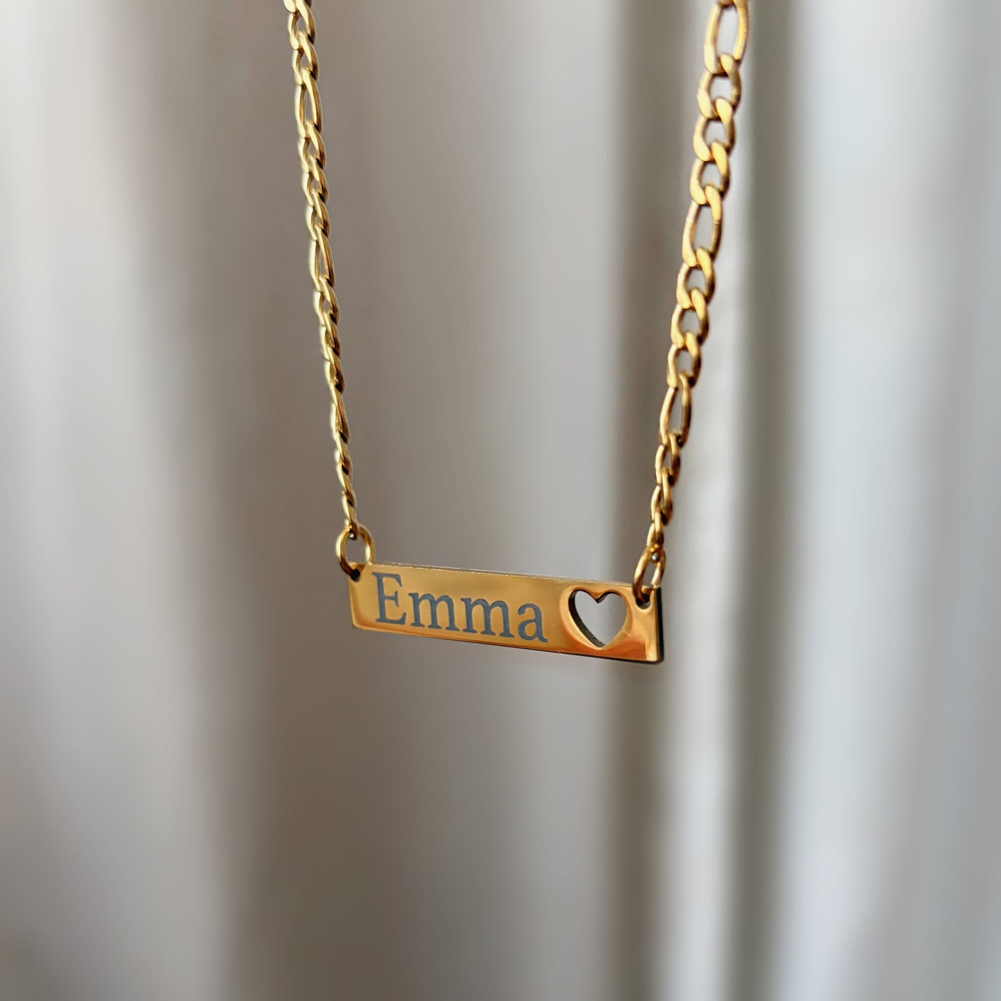 Cadena con corazón, personalizada con nombre